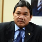 Achsanul Qosasi: Profil, Perjalanan Karier, dan Kontribusi di Dunia Pemerintahan