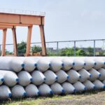 Dipercaya pada Proyek Energi Strategis, WSBP Suplai 11.089 Batang Spun Pile untuk Proyek UCC Tangguh di Papua Barat