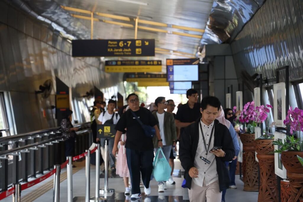 Weekend Pertama Juli 2026 Ungguli 2 Weekend Terakhir Juni 2026 Pada Periode Liburan Sekolah, Lebih dari 45 Ribu Pelanggan Gunakan KA dari Daop 2 Bandung