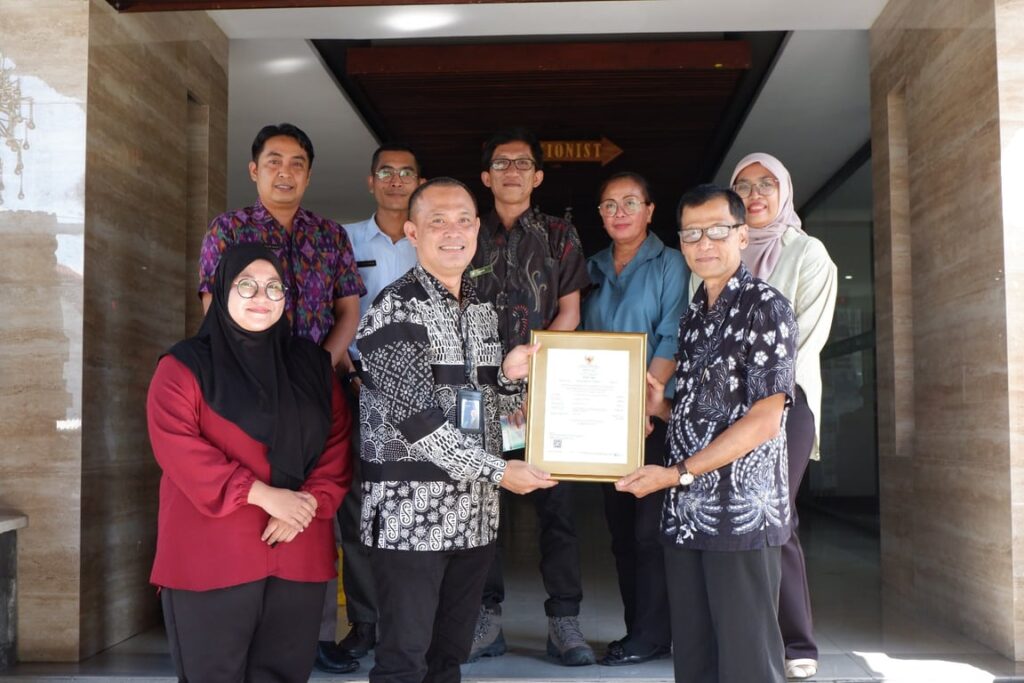 SUCOFINDO Dukung Pengembangan Wisata Ramah Muslim di Bali melalui Sertifikasi Halal Santhi Restaurant dan Sambal Jelantik