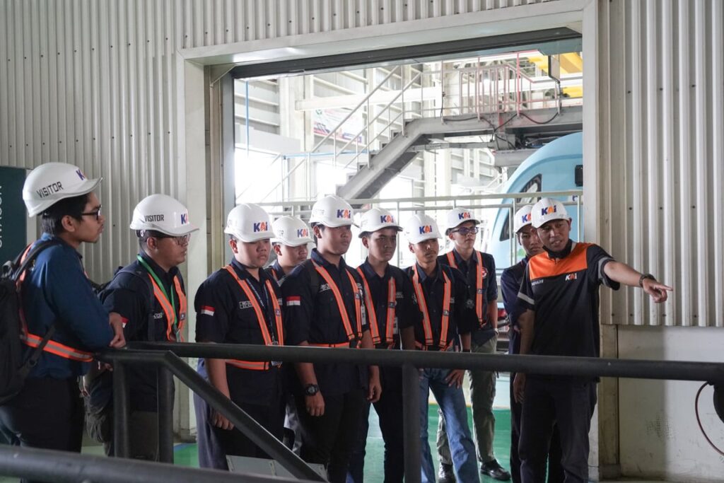 Mengenal “Dapur” Operasional LRT Jabodebek, Edukasi Publik Dimulai dari Balik Layar