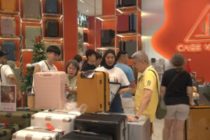 Why Physical Retail Still Matters in the Age of E-commerce
