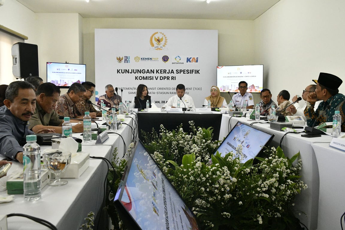 Komisioner BP Tapera Hadiri Kunjungan Komisi V DPR RI ke Rusun TOD Samesta Mahata Serpong