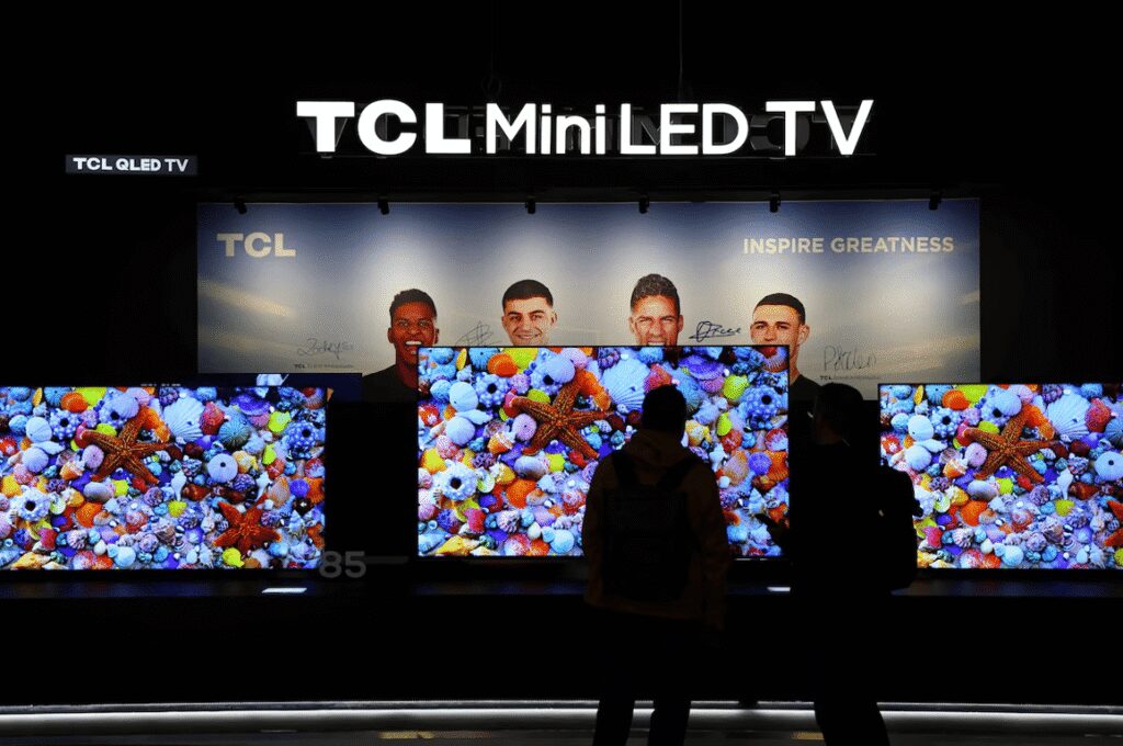 TCL เปิดศึกกฎหมาย ฟ้อง Samsung  โฆษณาคุณสมบัติผลิตภัณฑ์เกินจริง ปมทีวีที่อ้างใช้เทคโนโลยี “Mini LED”
