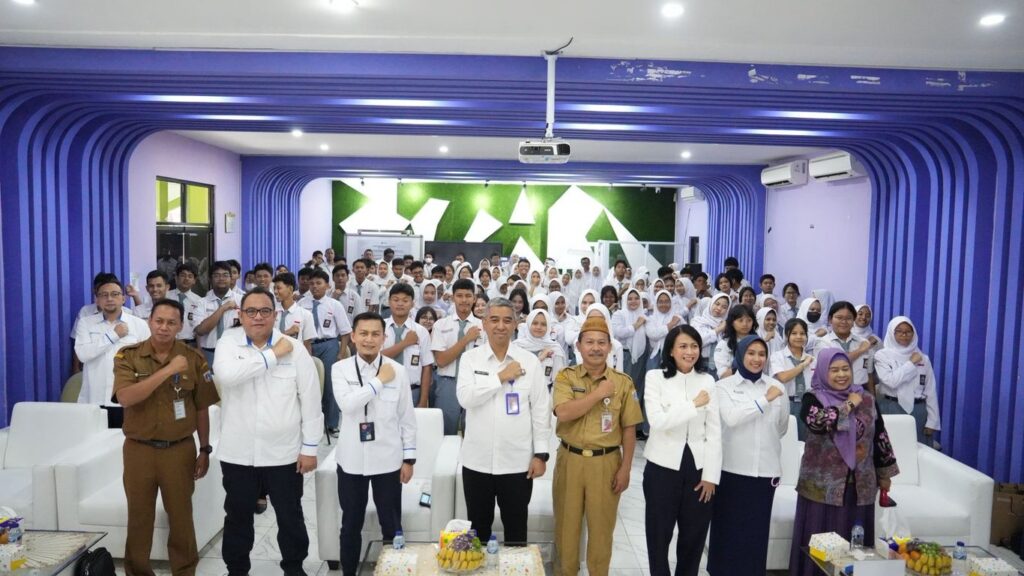 PT Pelindo Sinergi Lokaseva Bangun Kesadaran Bahaya Narkoba Pelajar Melalui Program TJSL Sobat Ananda Bersinar