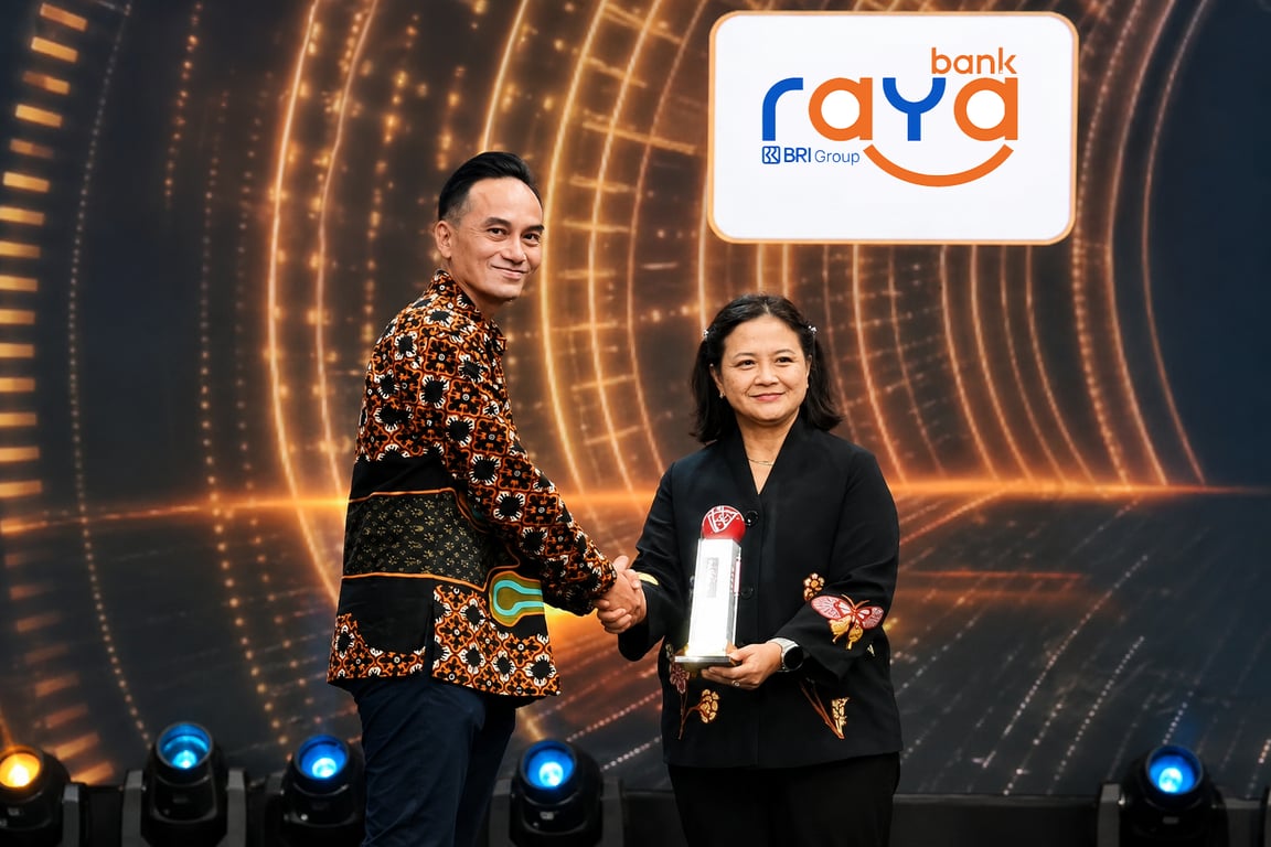 Dorong Kebiasaan Menabung Generasi Muda, Raya Active Bank Raya Raih Penghargaan