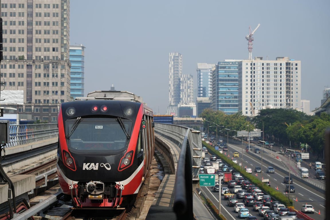 Pengguna LRT Jabodebek Tumbuh 18 Persen pada September 2026